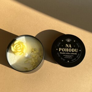 Vonná svíčka s kytičkou a minerály Na pohodu